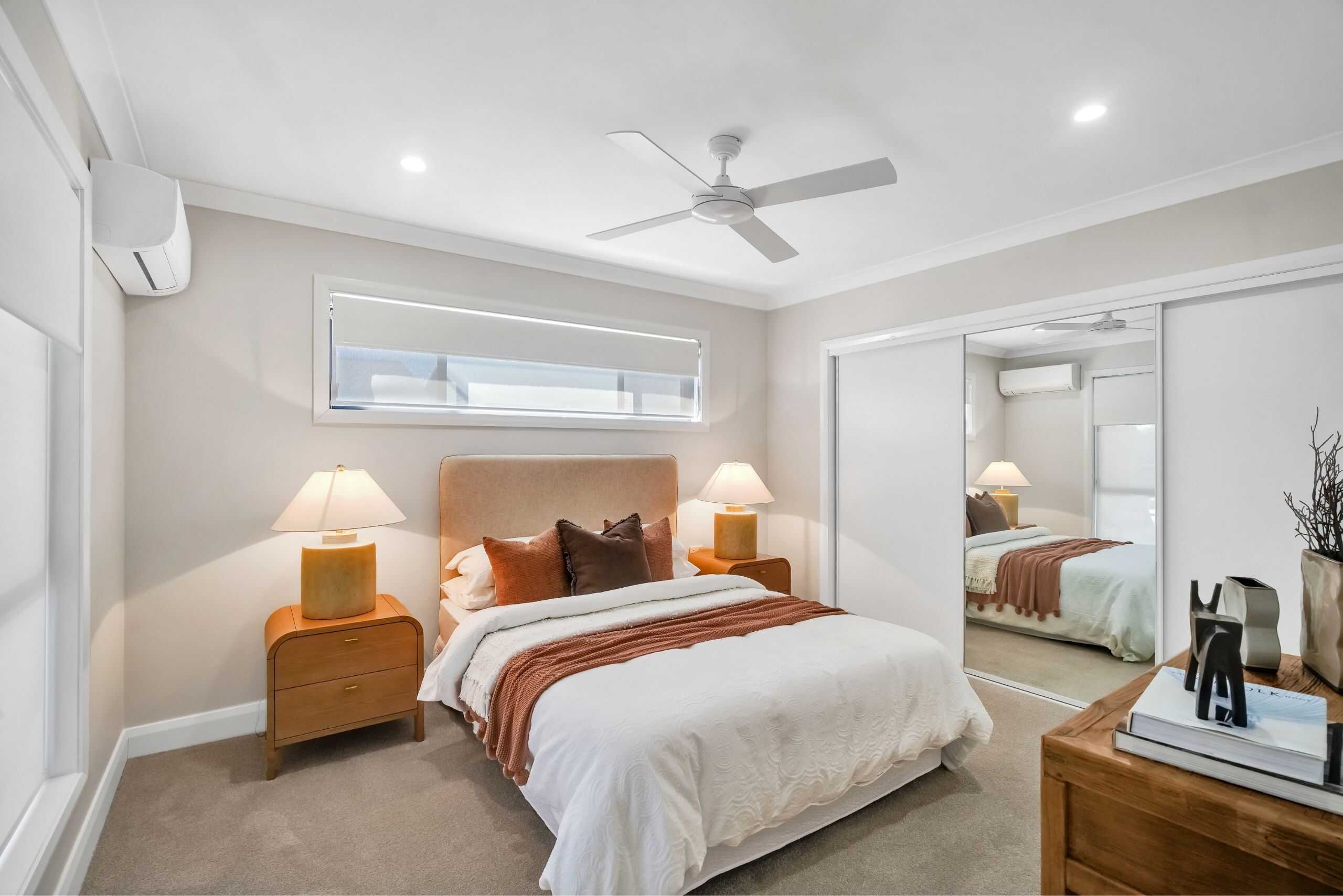 Oak Tree Retirement Village_Dubbo_Thorne_Bedroom_2560x1709