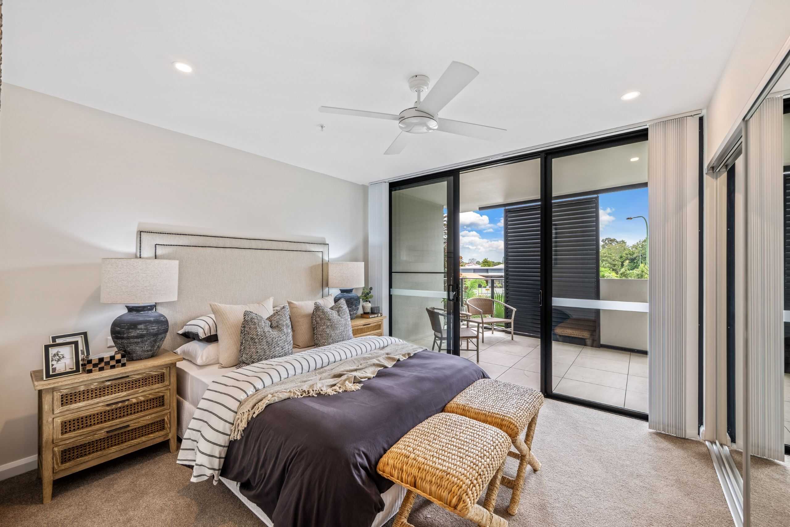 Oak Tree Retirement Village_Pelican_Apartment 216_Bedroom_2560x1709