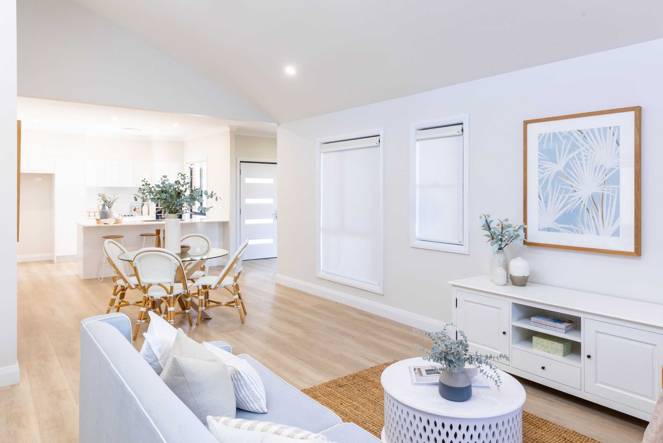 Oak Tree Retirement Village_Taylor Street__Villa 16_Living Dining_Website 2560x1709