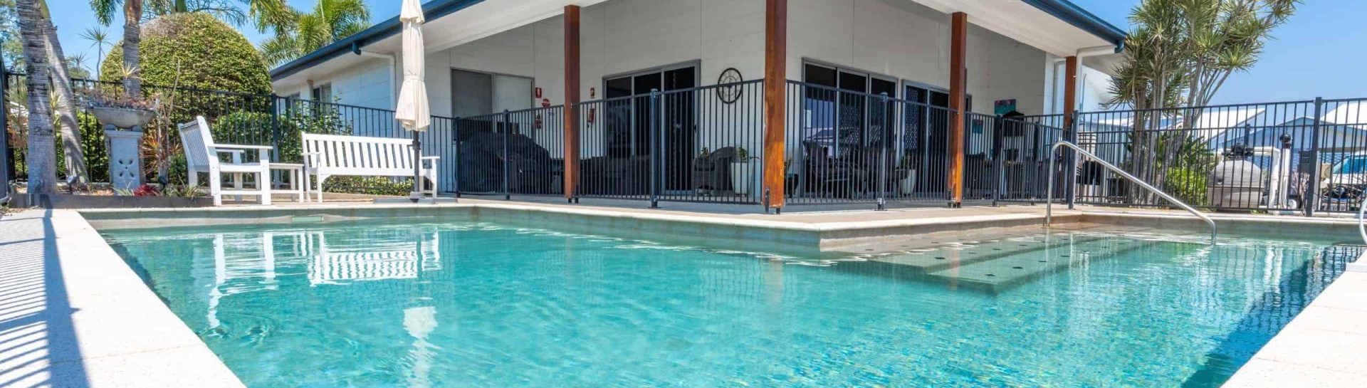 Oak Tree Retirement Village_Yeppoon_Pool_Website 2560x1709