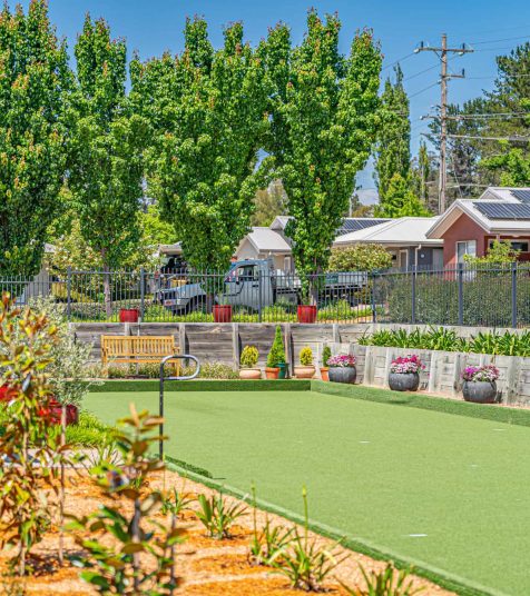 Manicured gardens at Martin St, Armidale Retirement Village
